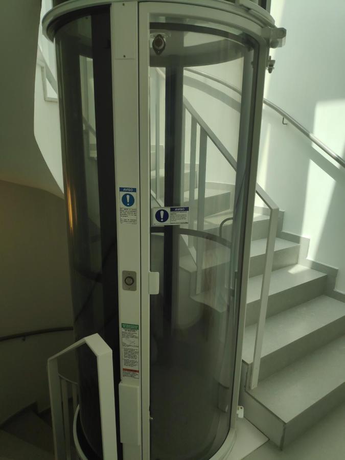 Apartment Close To The Beach With Free Parking Badalona Exterior photo